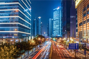Night Shanghai, releasing the resonance of body and soul
